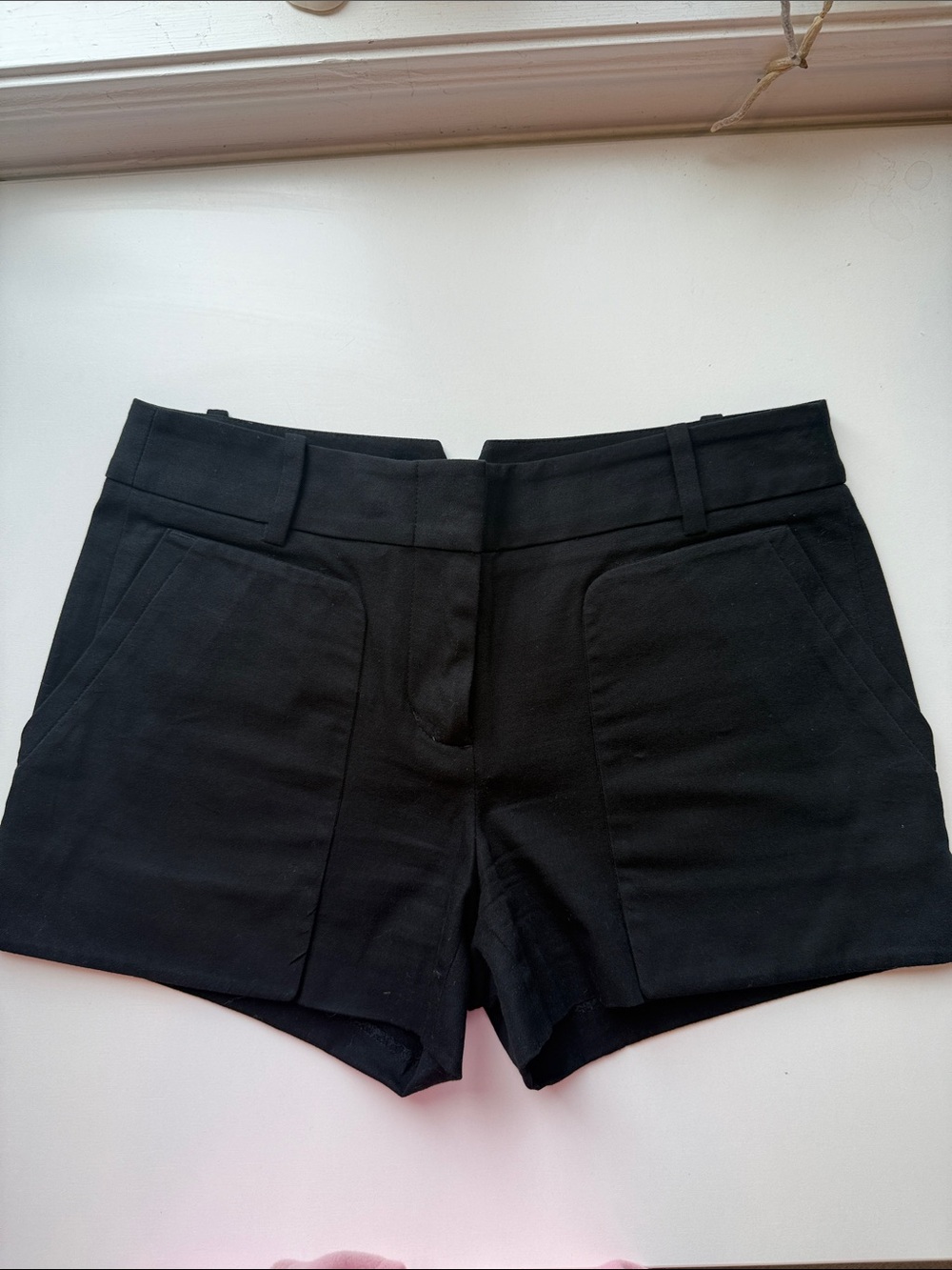 BCBGMAXAZRIA Black Tailored Dress Shorts | XXS